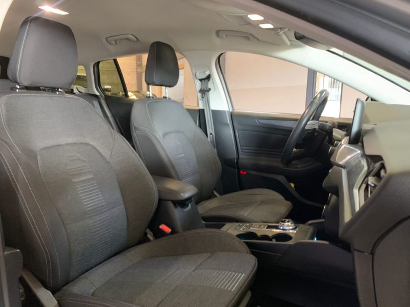 FORD FOCUS SW BVA8 2.0 EcoBlue 150ch ST-Line Business