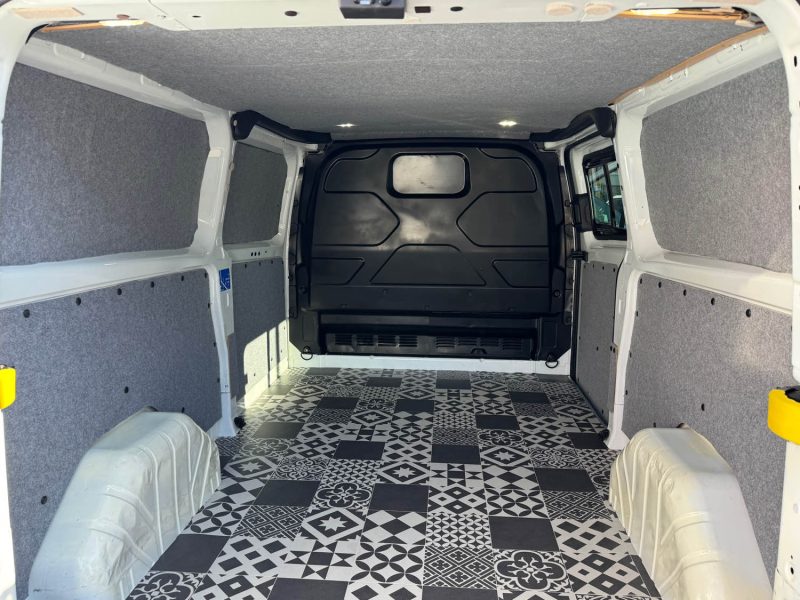 FORD TRANSIT CUSTOM  L2H2 2.2 TDCi 125ch 2015