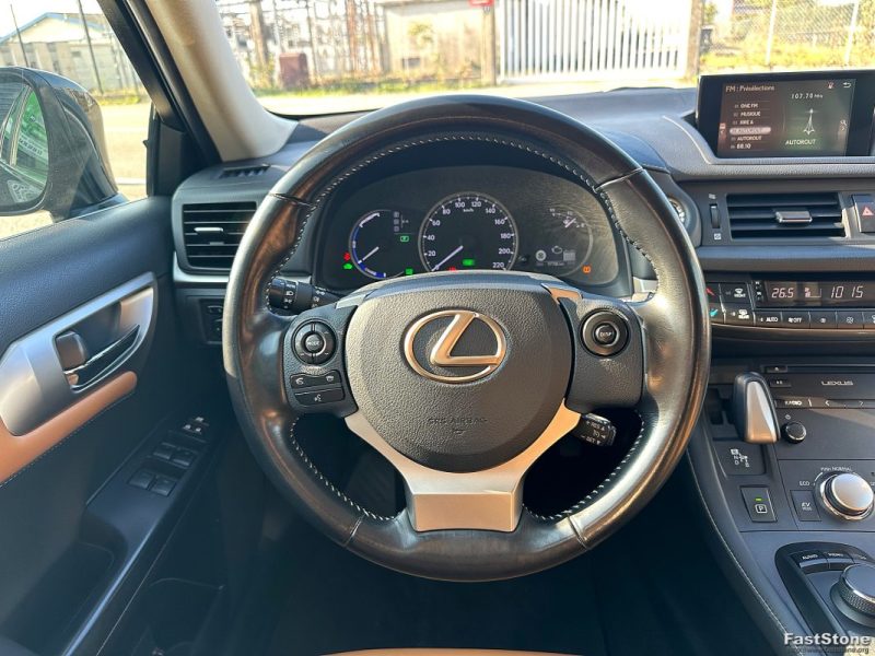 LEXUS CT200H CT 200H 1.8 VVTi HYBRIDE PREMIUM EDITION - GARANTIE 12 MOIS