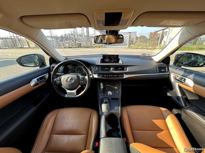 LEXUS CT200H CT 200H 1.8 VVTi HYBRIDE PREMIUM EDITION - GARANTIE 12 MOIS