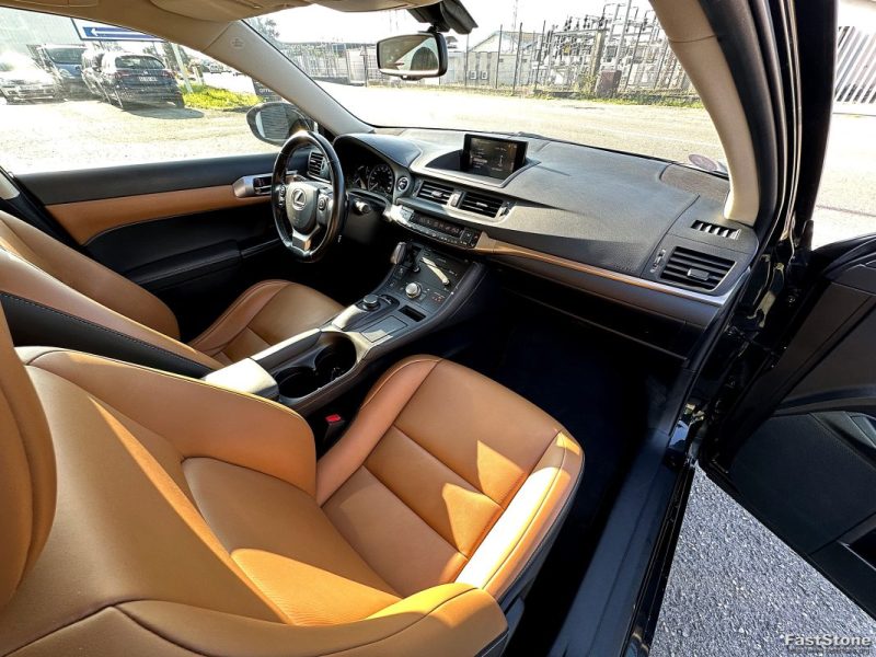 LEXUS CT200H CT 200H 1.8 VVTi HYBRIDE PREMIUM EDITION - GARANTIE 12 MOIS