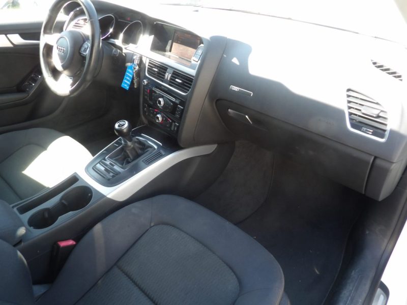 AUDI A5 SPORTBACK 2.0 TDI 143ch Ambiente 2012