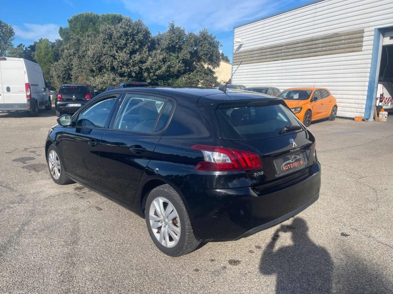 PEUGEOT 308 1.6 BlueHDi 120ch Style S&S EAT6 5p 2017