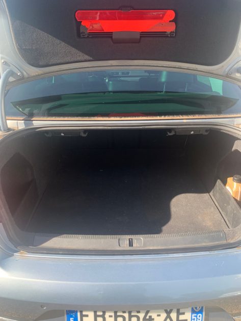 VOLKSWAGEN PASSAT 2.0 TDI 140ch BlueMotion Technology FAP Carat DSG6 2013