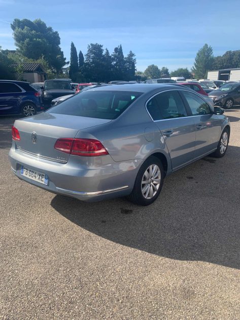 VOLKSWAGEN PASSAT 2.0 TDI 140ch BlueMotion Technology FAP Carat DSG6 2013