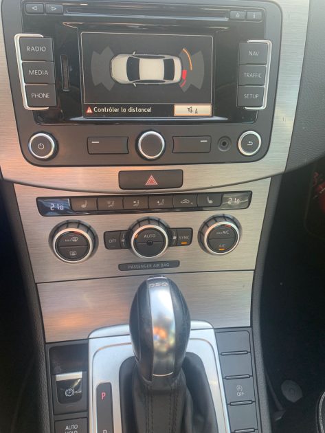 VOLKSWAGEN PASSAT 2.0 TDI 140ch BlueMotion Technology FAP Carat DSG6 2013