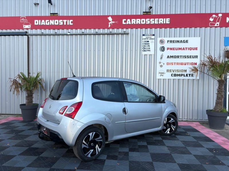 RENAULT TWINGO 1.2 INITIALE  75CV BVA FAIBLE KILOMETRAGE GARANTIE 12 MOIS 