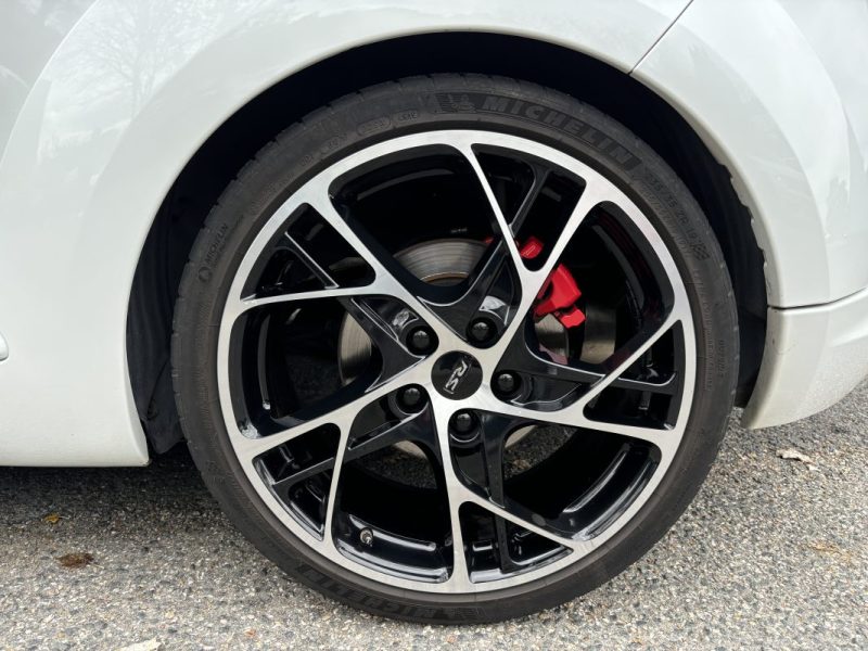 RENAULT MEGANE 3Rs 2.0T 265ch Phase 3 - Recaro