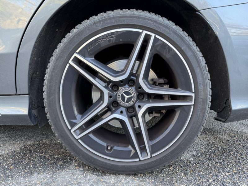MERCEDES BENZ CLASSE C 300 AMG LINE - Suivi d'Entretien Complet 2019