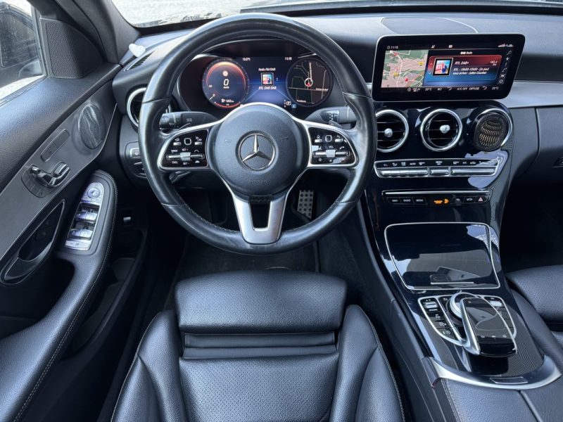 MERCEDES BENZ CLASSE C 300 AMG LINE - Suivi d'Entretien Complet 2019