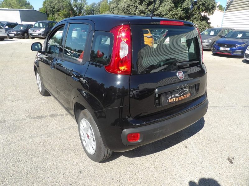 FIAT PANDA 1.2 8v 69ch S&S Lounge 2020