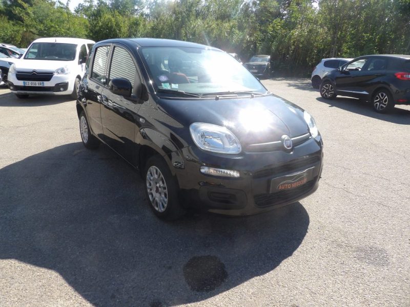 FIAT PANDA 1.2 8v 69ch S&S Lounge 2020