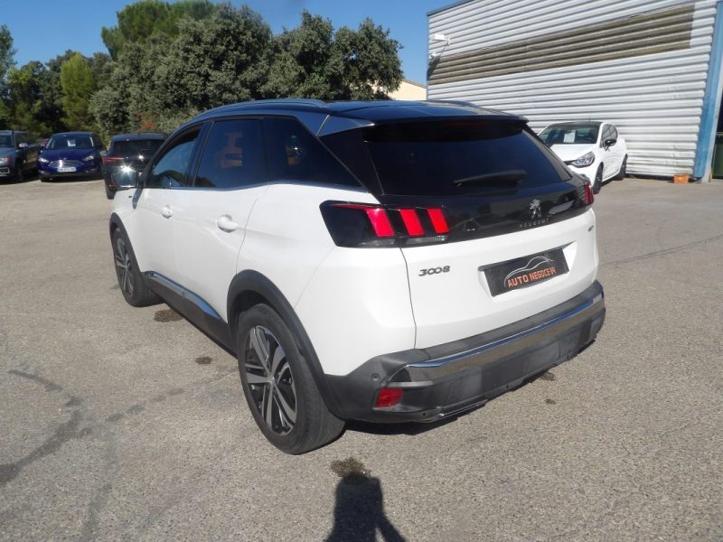 PEUGEOT 3008 2.0 BlueHDi 180ch S&S GT EAT8 2017