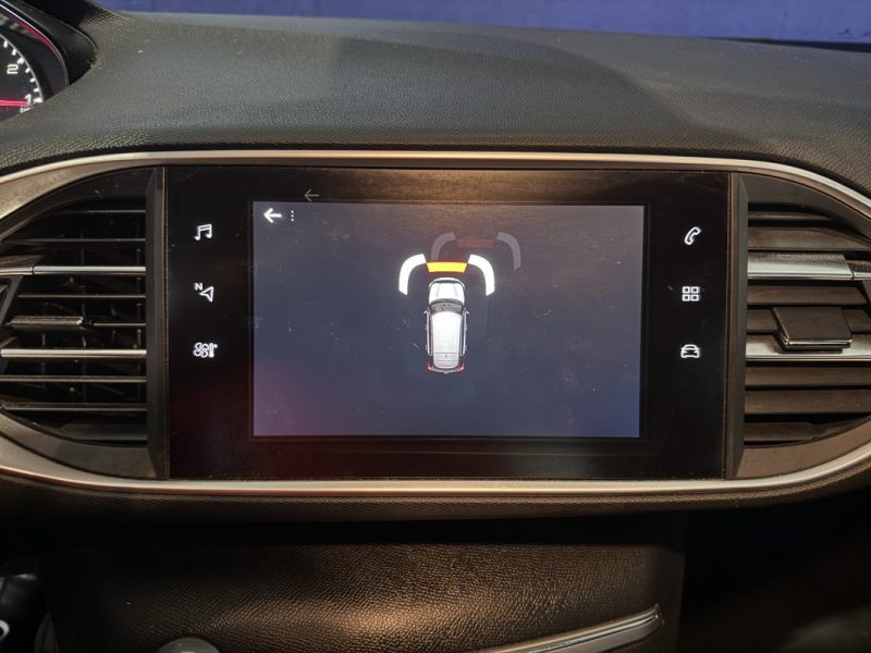 PEUGEOT 308 1.2 Puretech 110cv Allure Business - Apple CarPlay