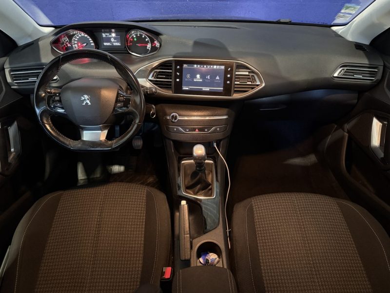 PEUGEOT 308 1.2 Puretech 110cv Allure Business - Apple CarPlay