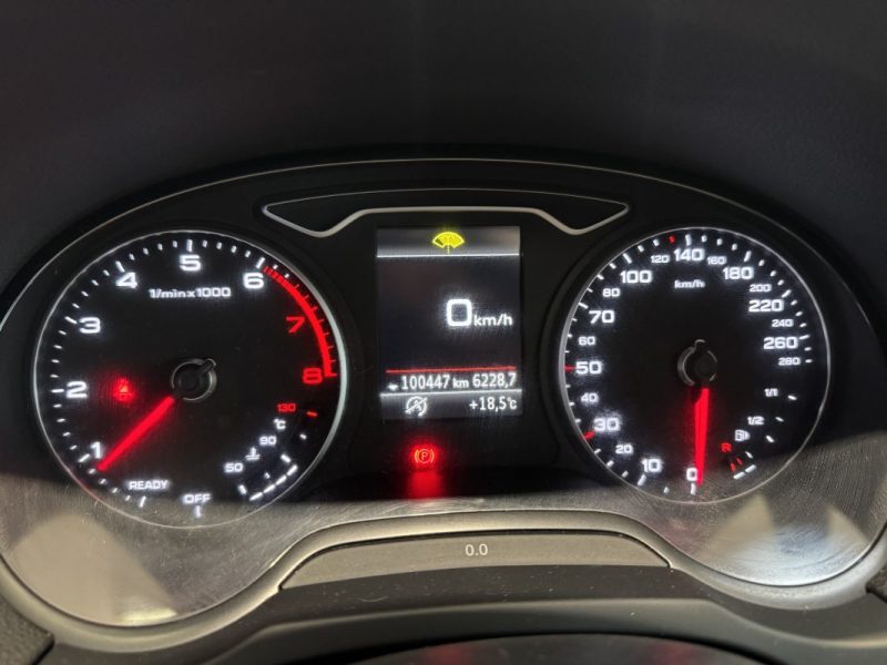 Audi A3 Limousine 1.5 TFSI 150ch - Ligne sport - Lame avant