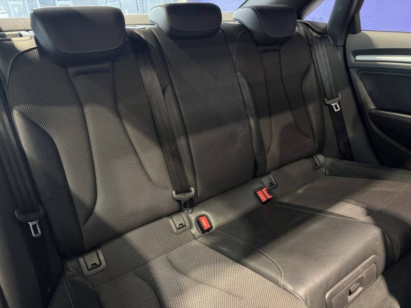 Audi A3 Limousine 1.5 TFSI 150ch - Ligne sport - Lame avant