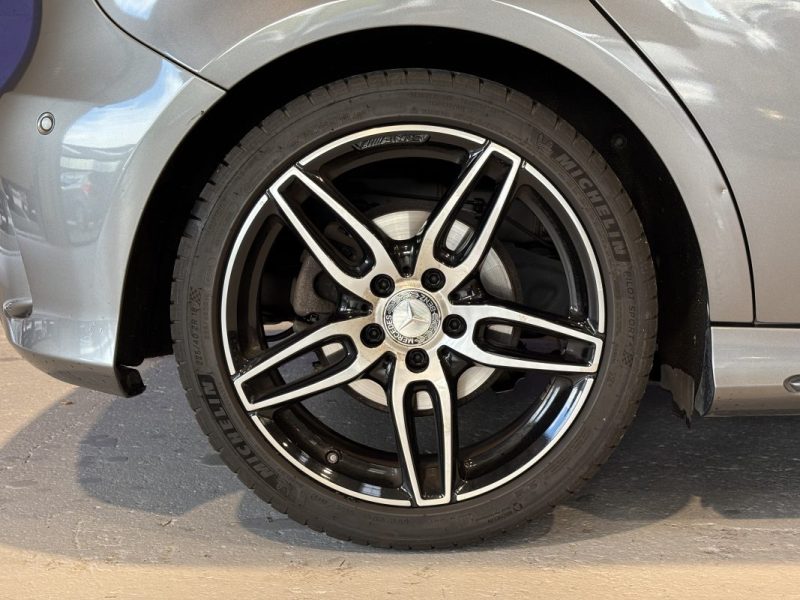 Mercedes Classe A 200 156ch Fascination 7G-DCT - Toit ouvrant - Amg Line