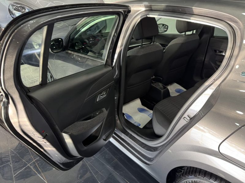 PEUGEOT 208 1.2 PureTech 100ch S&S Style 