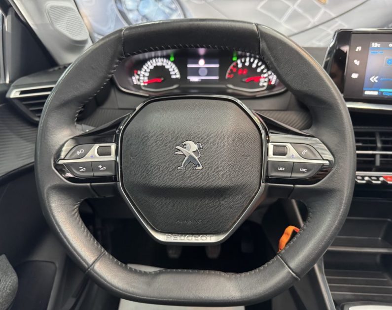PEUGEOT 208 1.2 PureTech 100ch S&S Style 