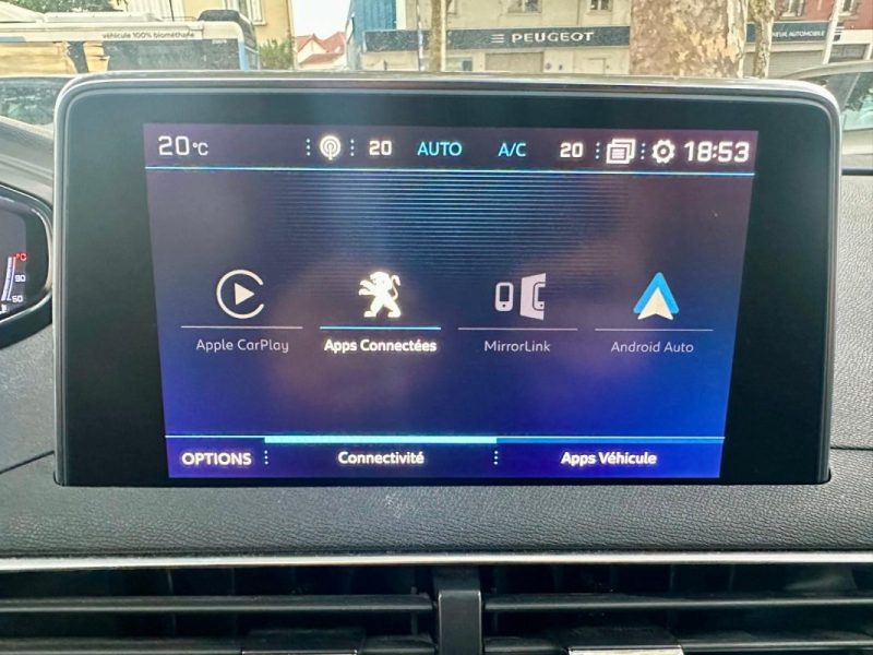 PEUGEOT 3008 1.5 BlueHDi 130 GT Line EAT8 **1ère MAIN** 