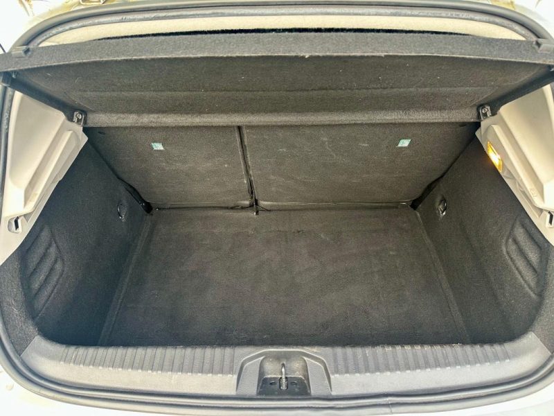 RENAULT CLIO V 1.5 BLUE DCI 85 BUSINESS **1ère MAIN** 