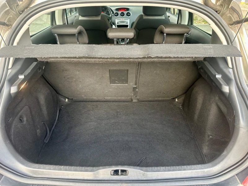 PEUGEOT 308 1.6 HDi 92 ACTIVE 5p 