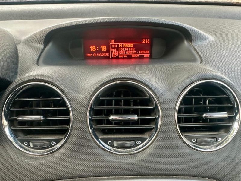 PEUGEOT 308 1.6 HDi 92 ACTIVE 5p 