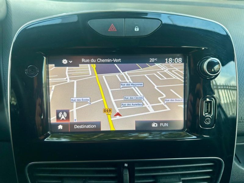 RENAULT CLIO IV 1.5 dCi 90 BUSINESS **1ère MAIN** 