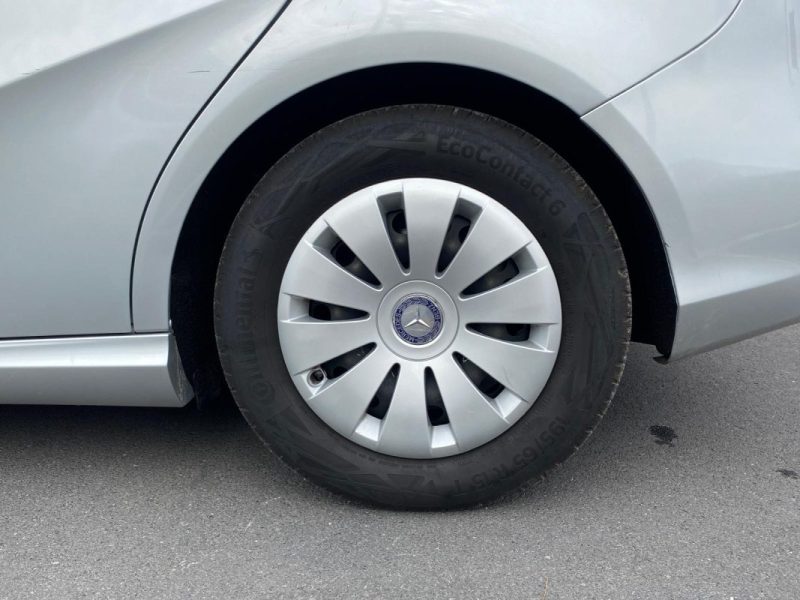 MERCEDES CLASSE B 180 1.5 CDI 109ch 🚗🛠️ Suivi complet / Distribution neuve ⛓️ / Reprise 🔄 / Garantie ✅ 2015