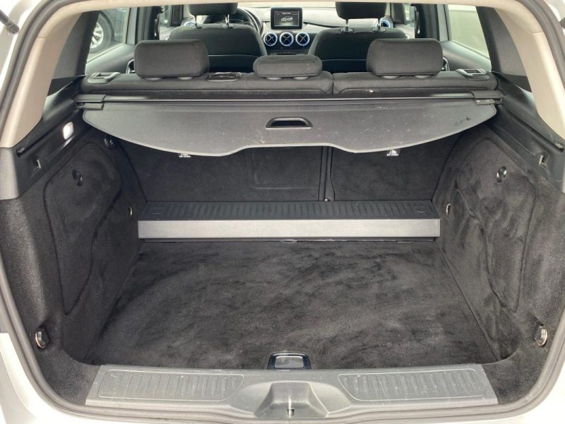MERCEDES CLASSE B 180 1.5 CDI 109ch 🚗🛠️ Suivi complet / Distribution neuve ⛓️ / Reprise 🔄 / Garantie ✅ 2015