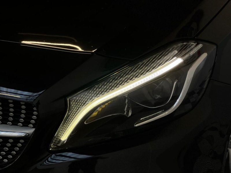 MERCEDES CLASSE A 180 122CH AMG LINE