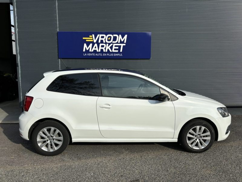 VOLKSWAGEN POLO V 1.4 TDI 75ch Confortline - Distribution OK 2015