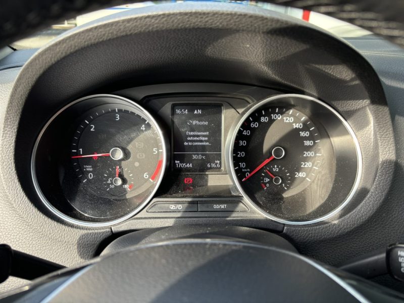 VOLKSWAGEN POLO V 1.4 TDI 75ch Confortline - Distribution OK 2015