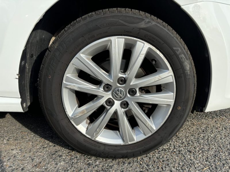 VOLKSWAGEN POLO V 1.4 TDI 75ch Confortline - Distribution OK 2015