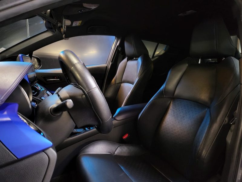 TOYOTA C-HR GRAPHIC 122h E-CVT 1.8 