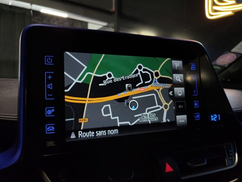 TOYOTA C-HR GRAPHIC 122h E-CVT 1.8 