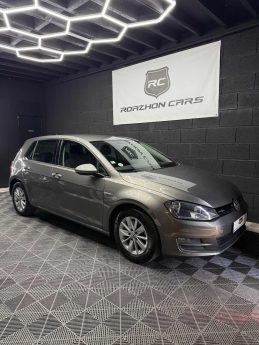 VOLKSWAGEN GOLF 1.6 TDI 110ch BlueMotion Technology FAP Confortline 2014