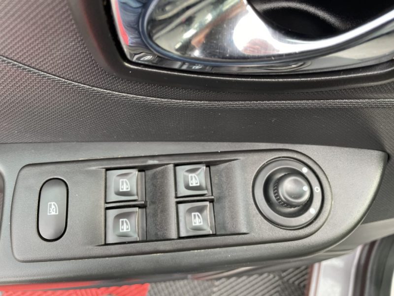 RENAULT CAPTUR 1.5 dCi 90ch Stop&Start energy Life eco² 2015