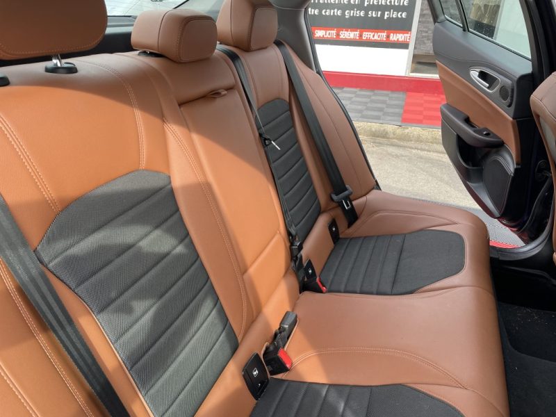 ALFA ROMEO GIULIA 2.2 JTD 136ch AT8  GARANTIE 3/12 MOIS 2019