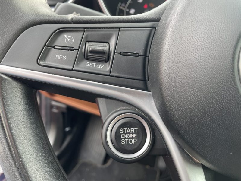 ALFA ROMEO GIULIA 2.2 JTD 136ch AT8  GARANTIE 3/12 MOIS 2019