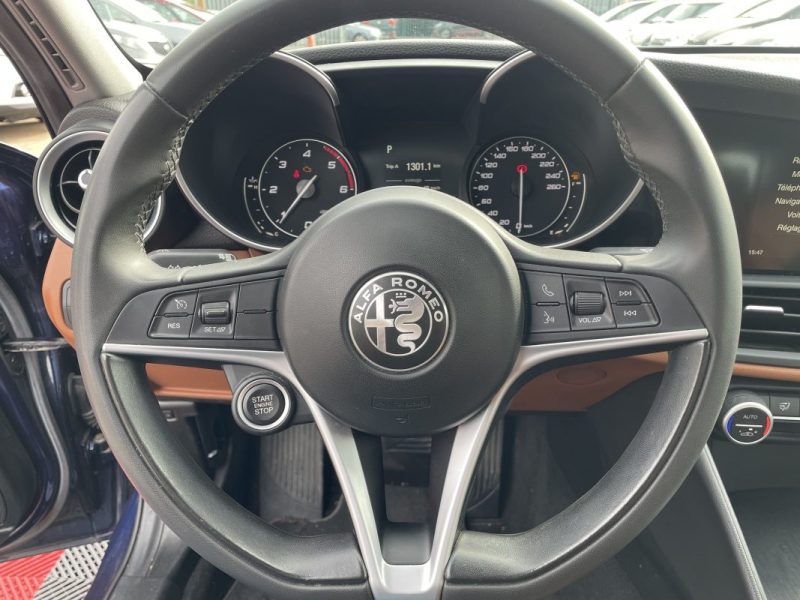 ALFA ROMEO GIULIA 2.2 JTD 136ch AT8  GARANTIE 3/12 MOIS 2019