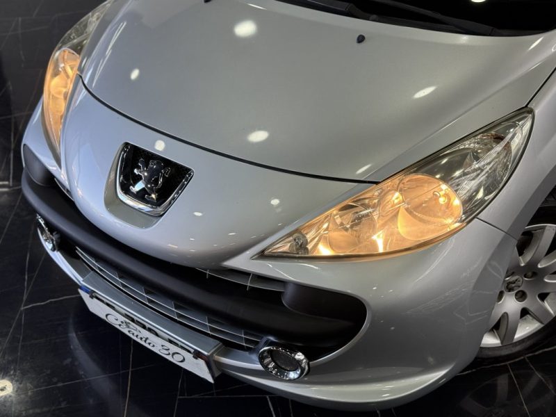 PEUGEOT 207 1.6 HDI 110 EXECUTIVE 
