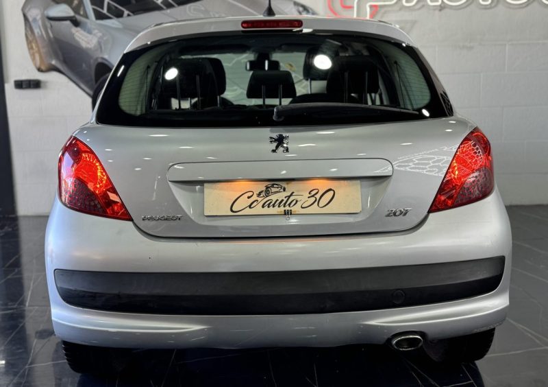 PEUGEOT 207 1.6 HDI 110 EXECUTIVE 