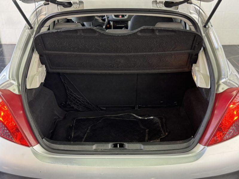 PEUGEOT 207 1.6 HDI 110 EXECUTIVE 