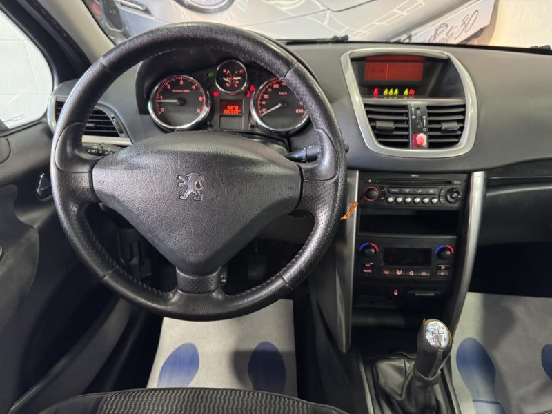 PEUGEOT 207 1.6 HDI 110 EXECUTIVE 