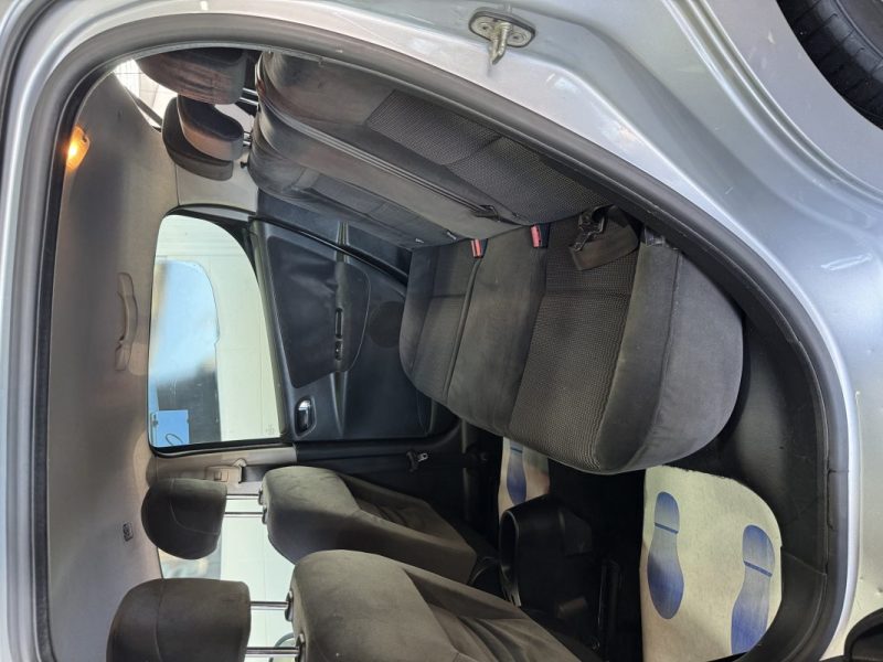 PEUGEOT 207 1.6 HDI 110 EXECUTIVE 