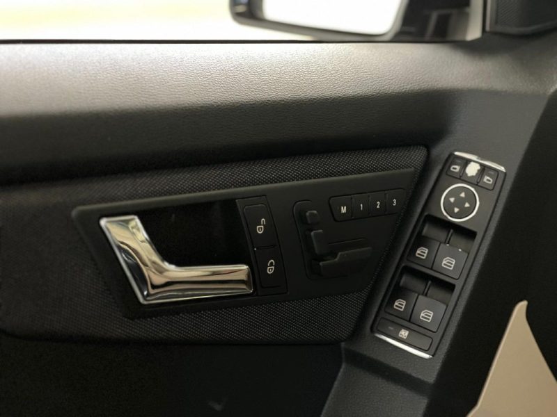 MERCEDES Classe GLK 350 272CH 4MATIC  