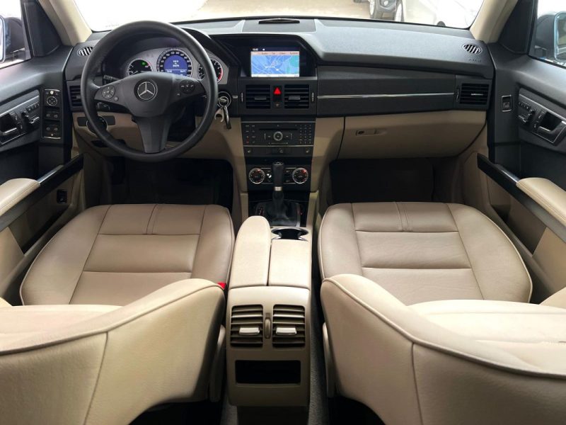 MERCEDES Classe GLK 350 272CH 4MATIC  