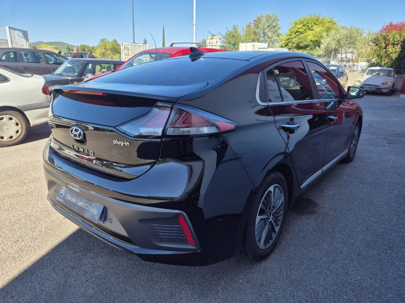 HYUNDAI IONIQ Plug-in 141ch Executive 2020